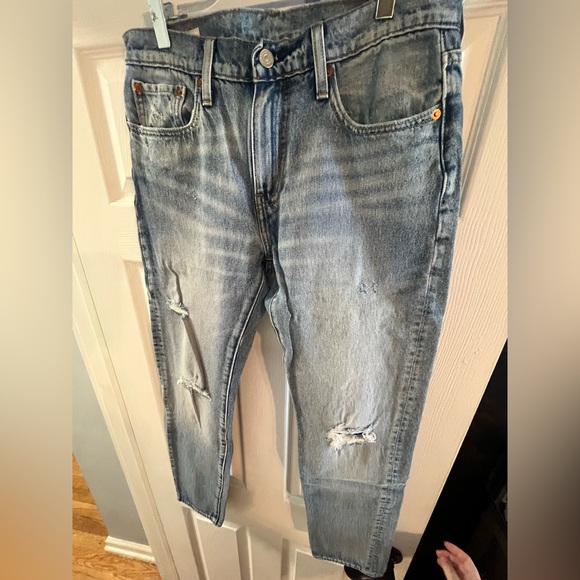 Levi's Light Blue Ripped Straight Jeans - Picture 2 of 5